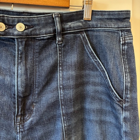 American Eagle Super High Rise Baggy Wide Leg Jeans Sz 18 Long - Picture 2 of 7